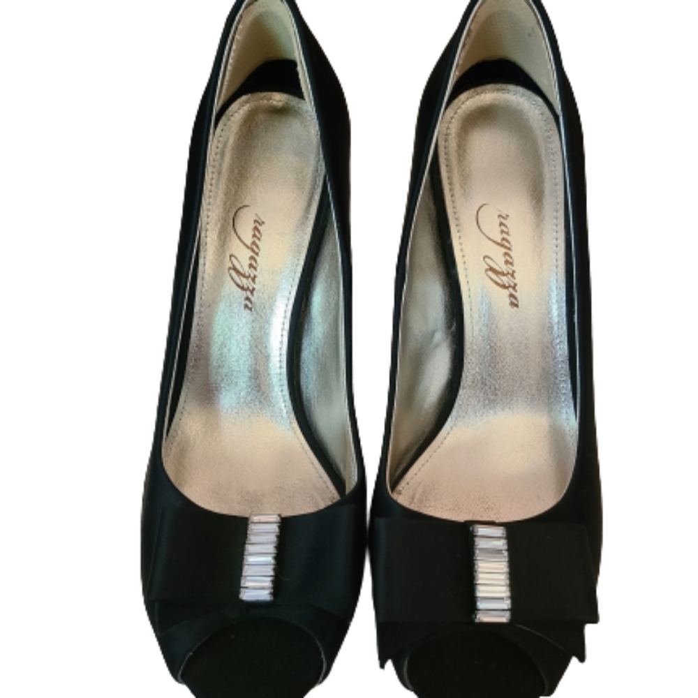 Ragazza Statin Dress Pumps